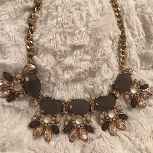 Statement necklace